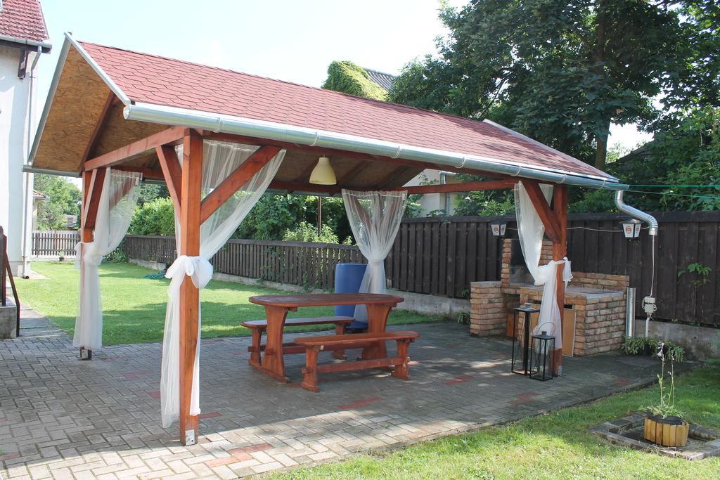 Bestapartman Balatonboglar Exterior photo